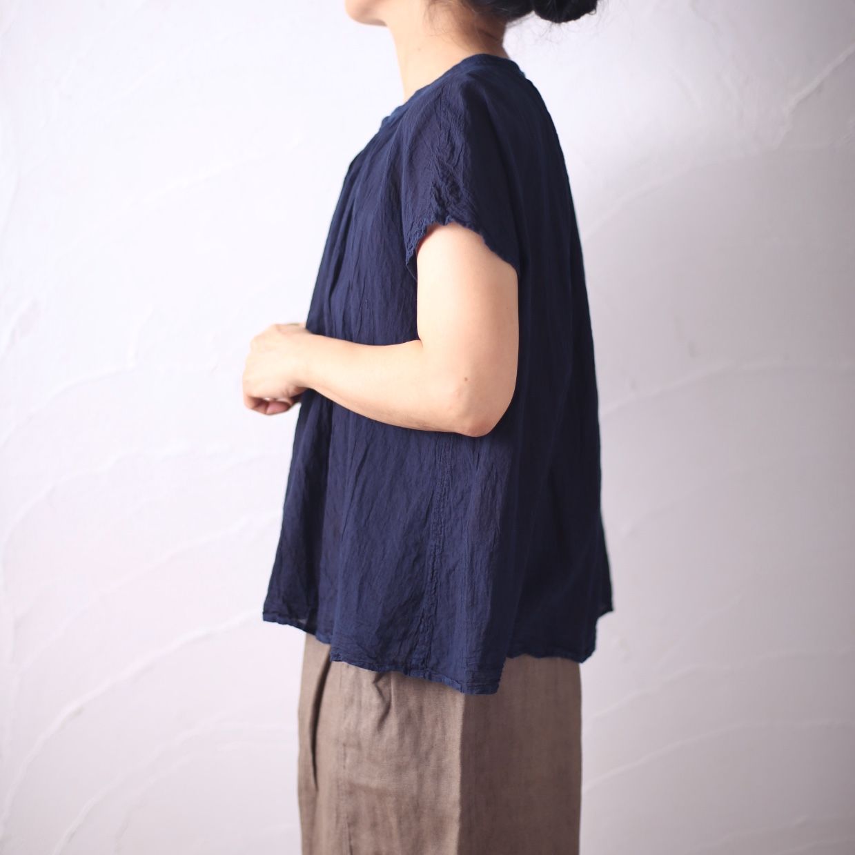 コットンリネン フレンチスリーブブラウス Cotton linen french sleeve blouse 「藍/Indigo」