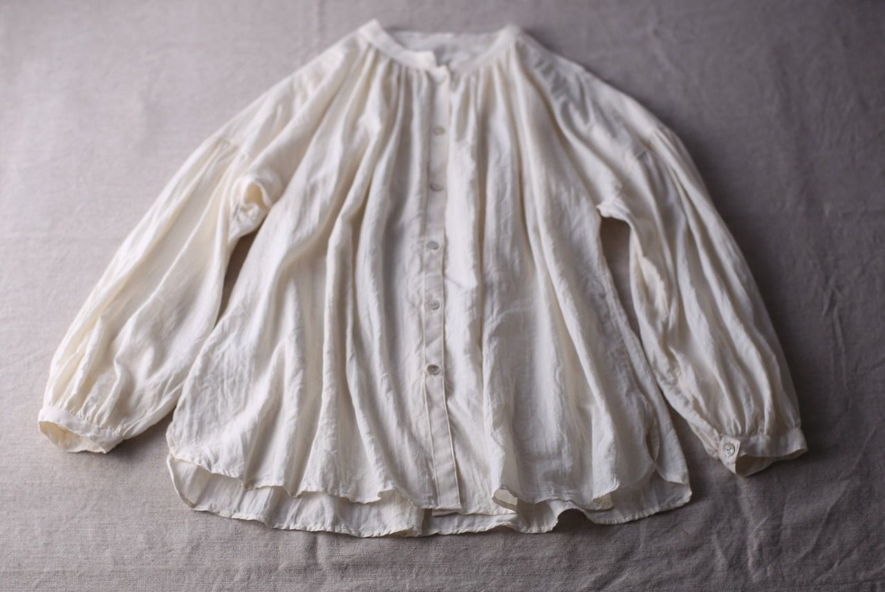 コットンシルクビエラ 前ボタンブラウス khadi cotton blouse 「生成り/Neutral」