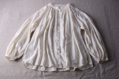 コットンシルクビエラ 前ボタンブラウス khadi cotton blouse 「生成り/Neutral」 コットンシルクビエラ 前ボタンブラウス khadi cotton blouse 「生成り/Neutral」