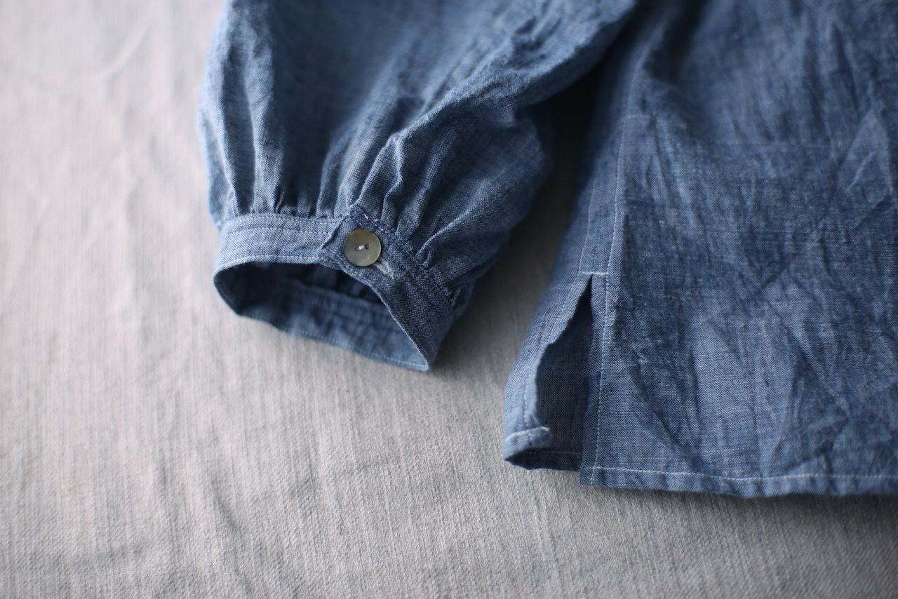 カディコットン カフタン風ブラウス/Khadi cotton pullover blouse「糸先染め 藍シャンブレー/Indigo chambray」