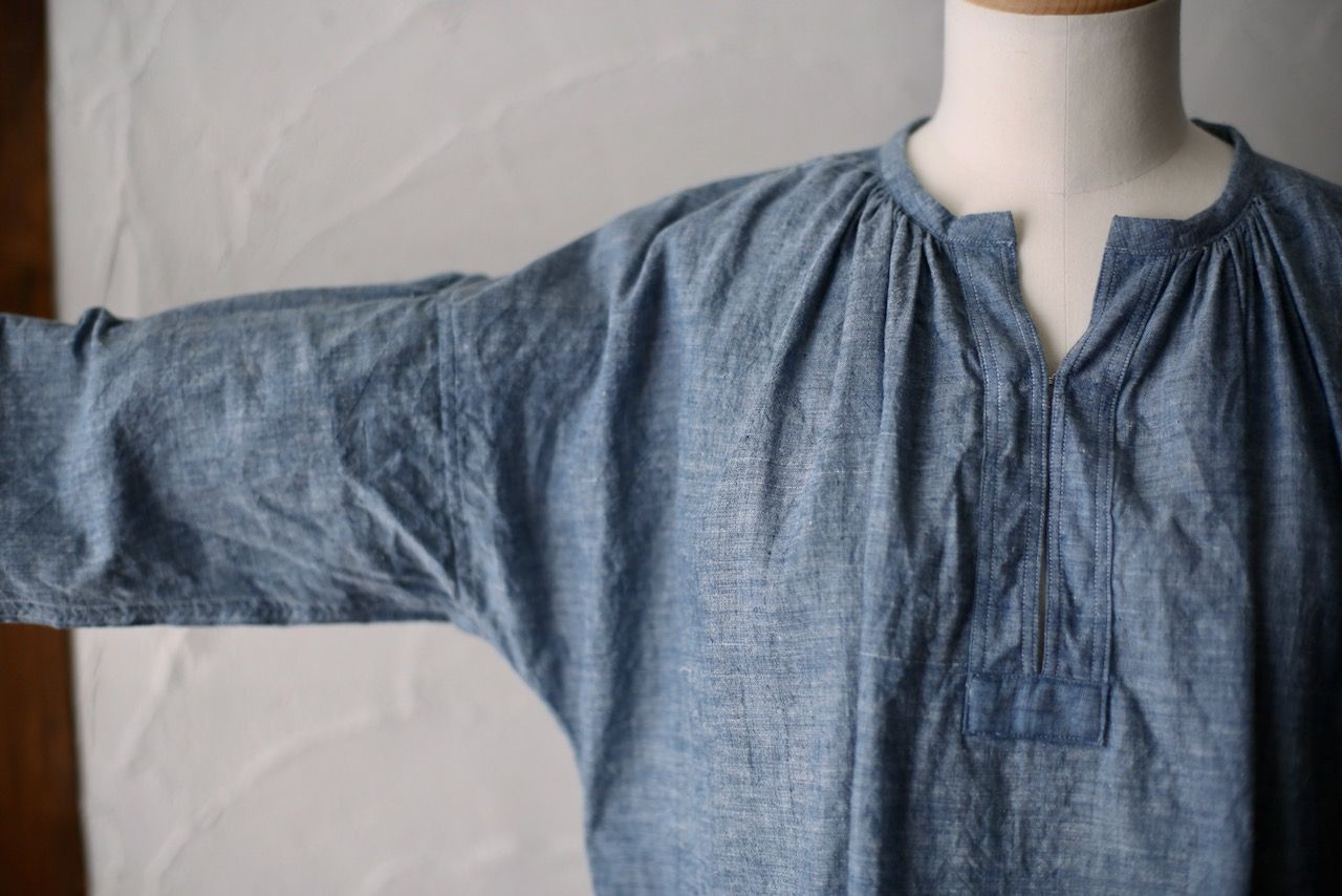 カディコットン カフタン風ブラウス/Khadi cotton pullover blouse「糸先染め 藍シャンブレー/Indigo chambray」