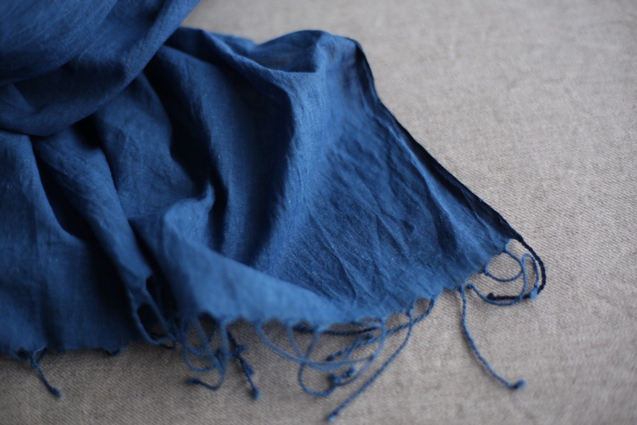 カディコットン 大判ストール  発酵灰汁建て藍染め Khadi cotton scarf 「浅葱/Light indigo」