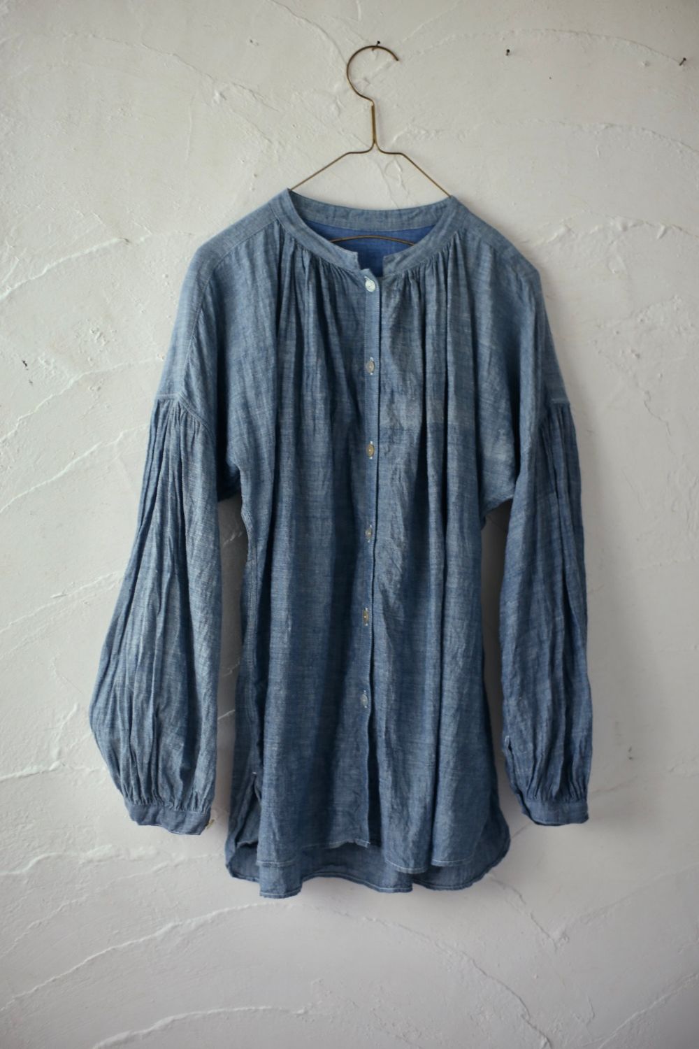 カディコットン 前ボタンブラウス khadi cotton blouse 「藍先染めシャンブレー/Indigo」