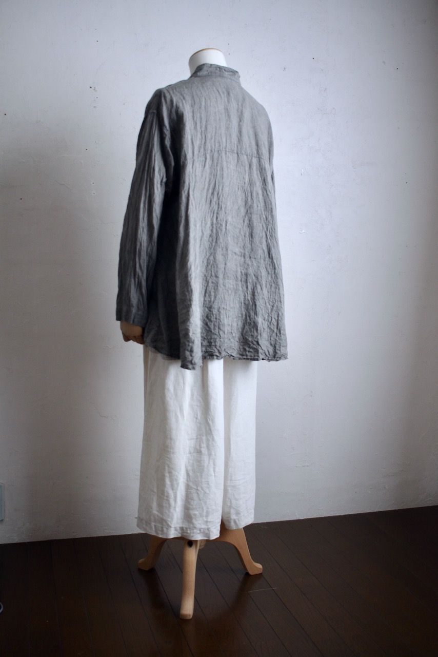 リネン プルオーバーブラウス Linen pull-over blouse「墨/Charcoal」