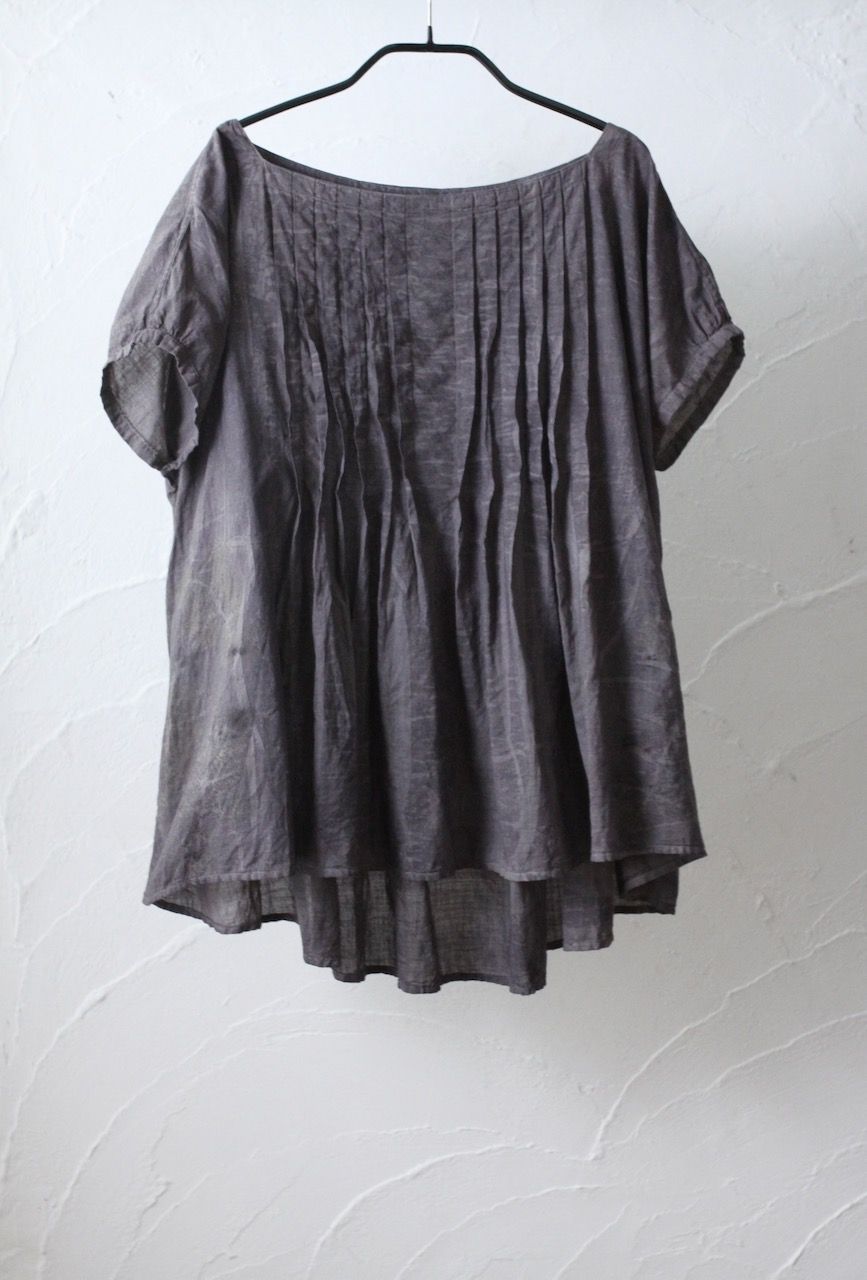 Khadi cotton tucked blouse: Eggplant