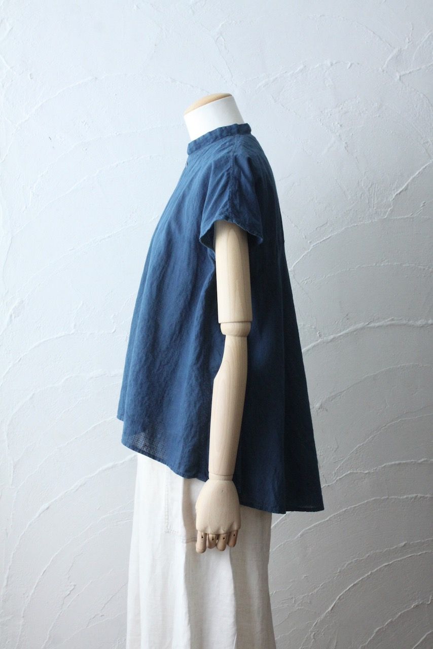 カディコットン シノワズリブラウス/Khadi cotton pullover blouse 「チェック織り 藍と墨/Indigo and charcoal」