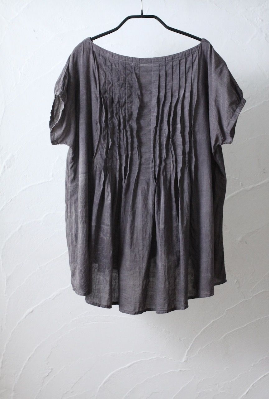 Khadi cotton tucked blouse: Eggplant
