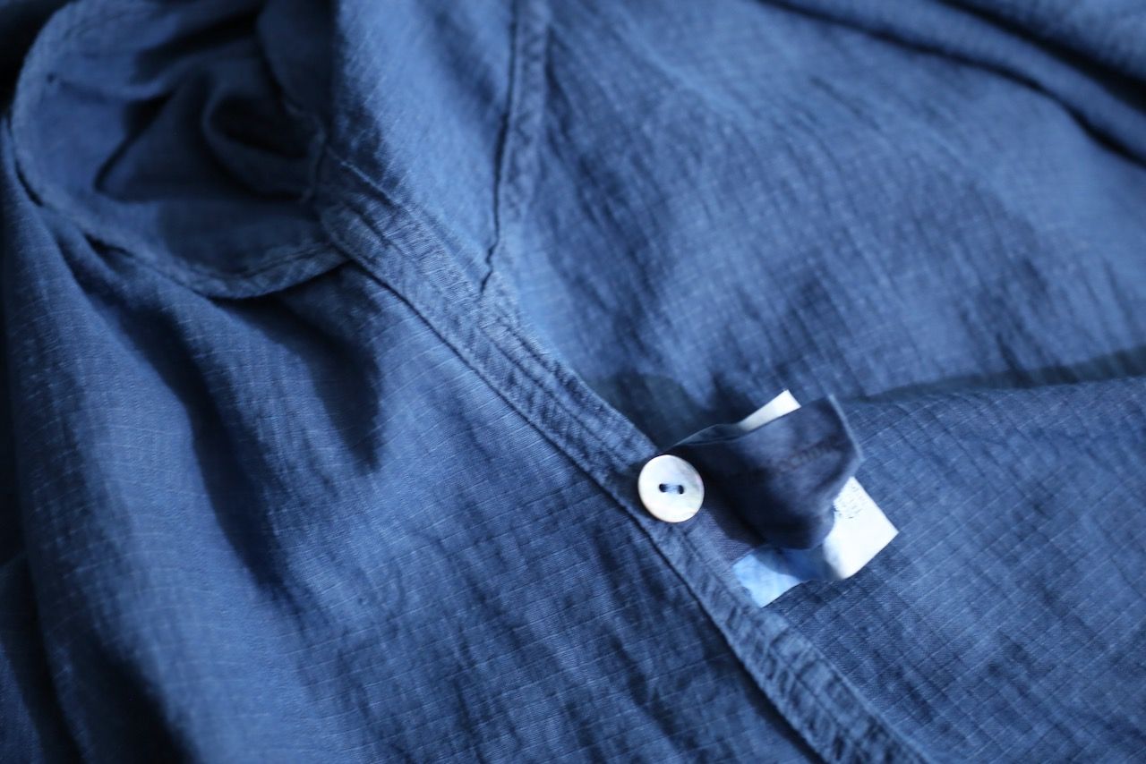 カディコットン シノワズリブラウス/Khadi cotton pullover blouse 「チェック織り 藍と墨/Indigo and charcoal」