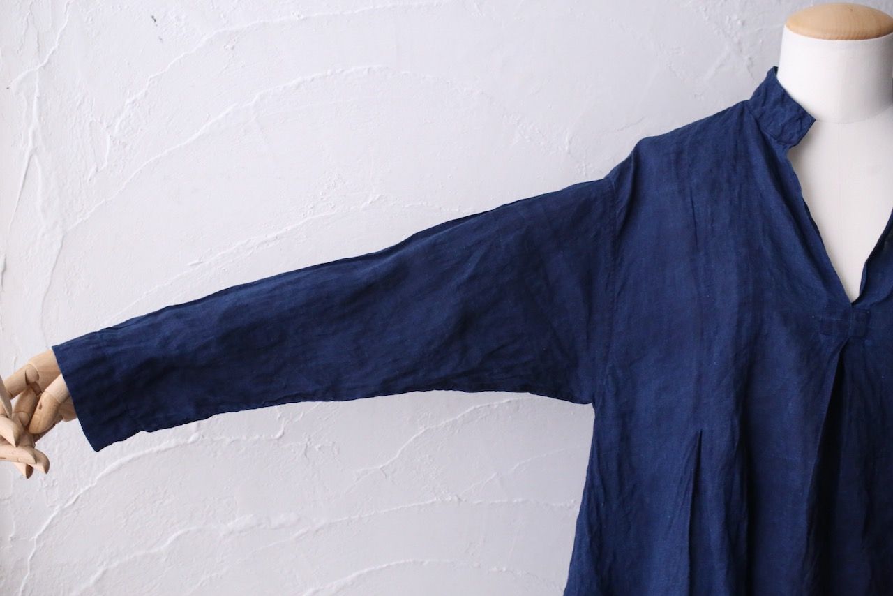 リネン プルオーバーブラウス Linen pull-over blouse「本藍発酵建て 濃藍/Dark Indigo」
