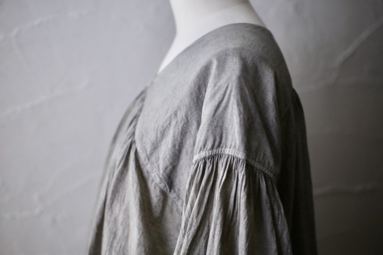 カディコットン カウント100 バルーン袖ブラウス khadi cotton pullover blouse 「墨/Charcoal」
