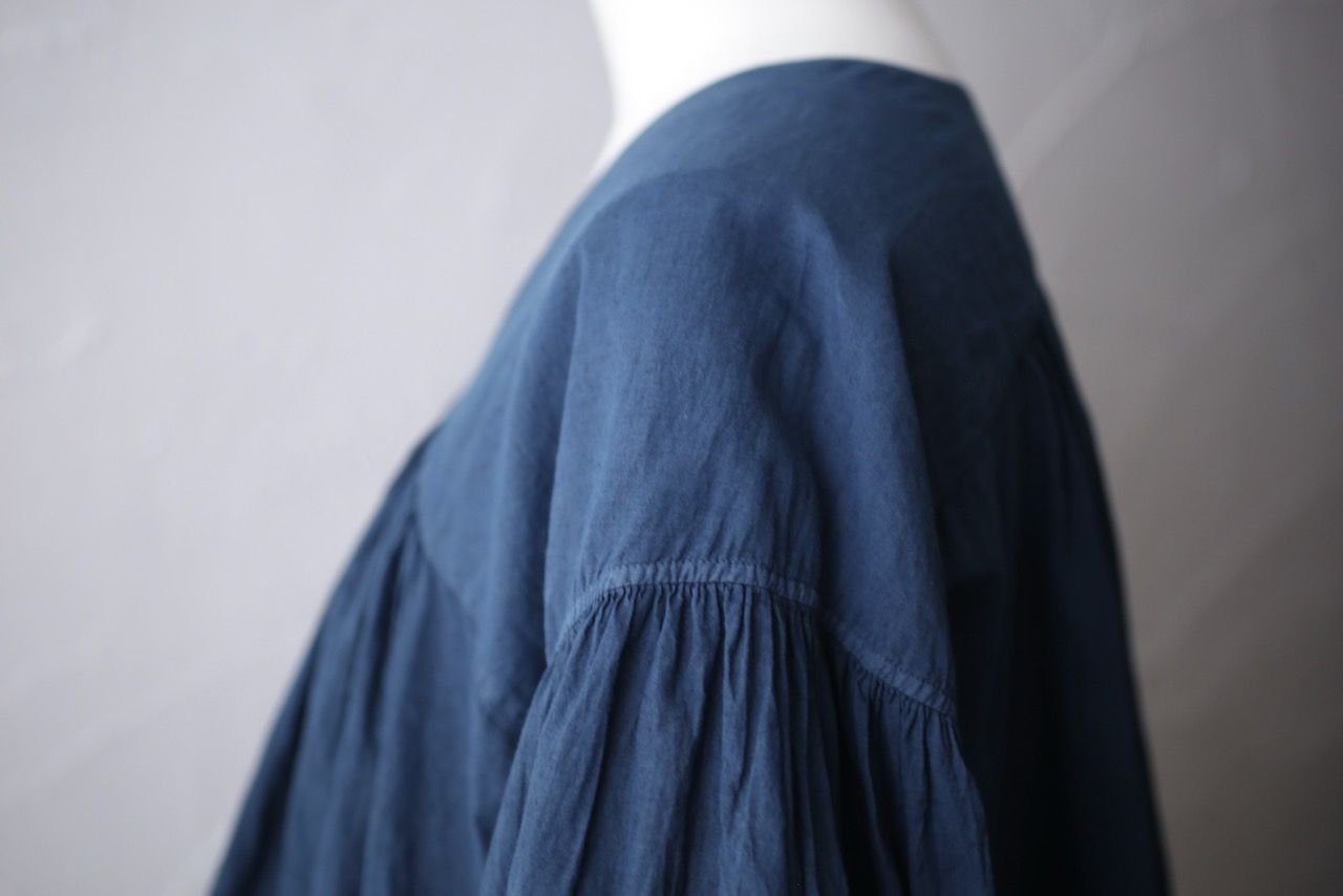 カディコットン カウント100 バルーン袖ブラウス khadi cotton pullover blouse 「藍と墨/Indigo and charcoal」