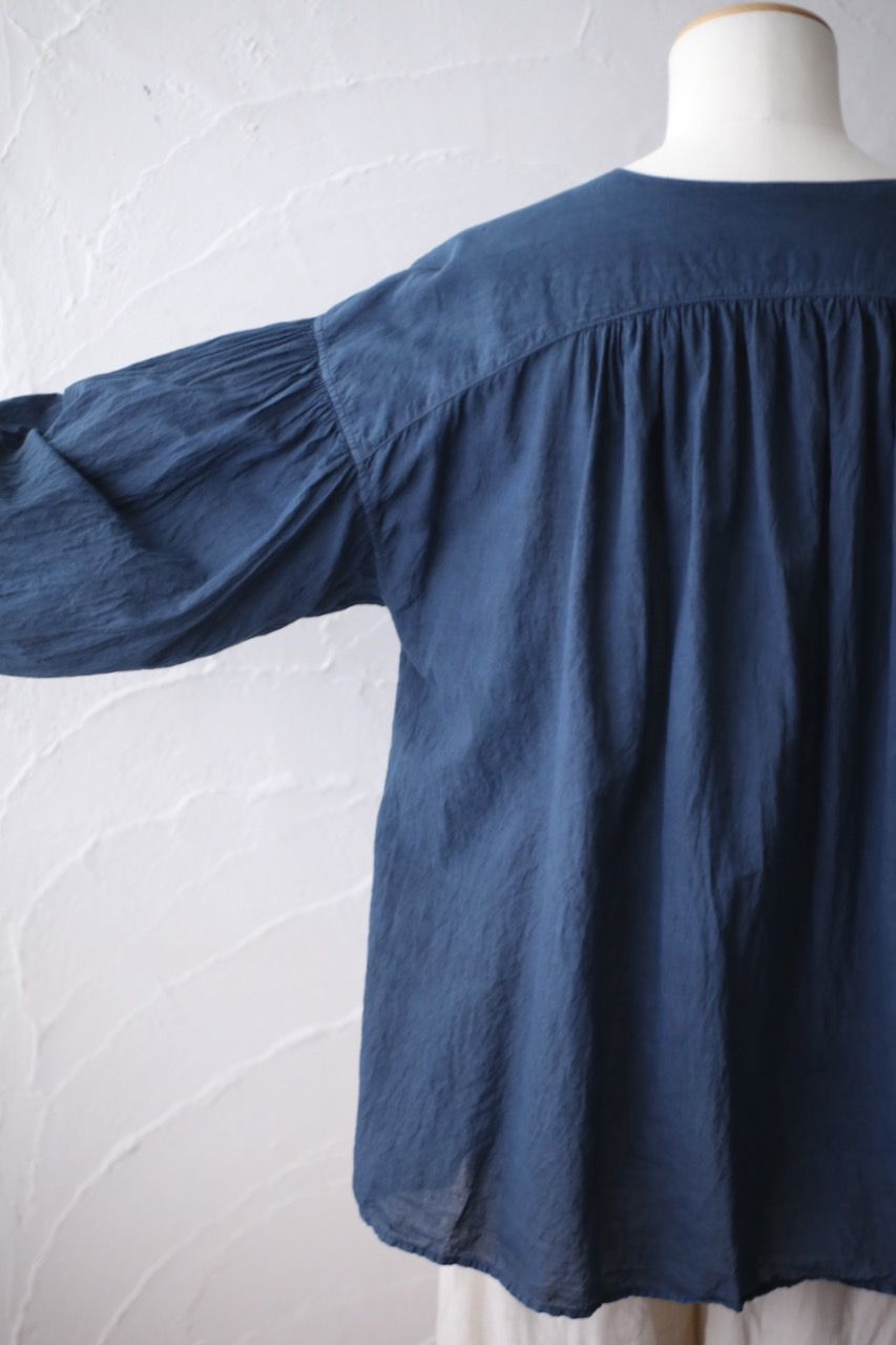 カディコットン カウント100 バルーン袖ブラウス khadi cotton pullover blouse 「藍と墨/Indigo and charcoal」