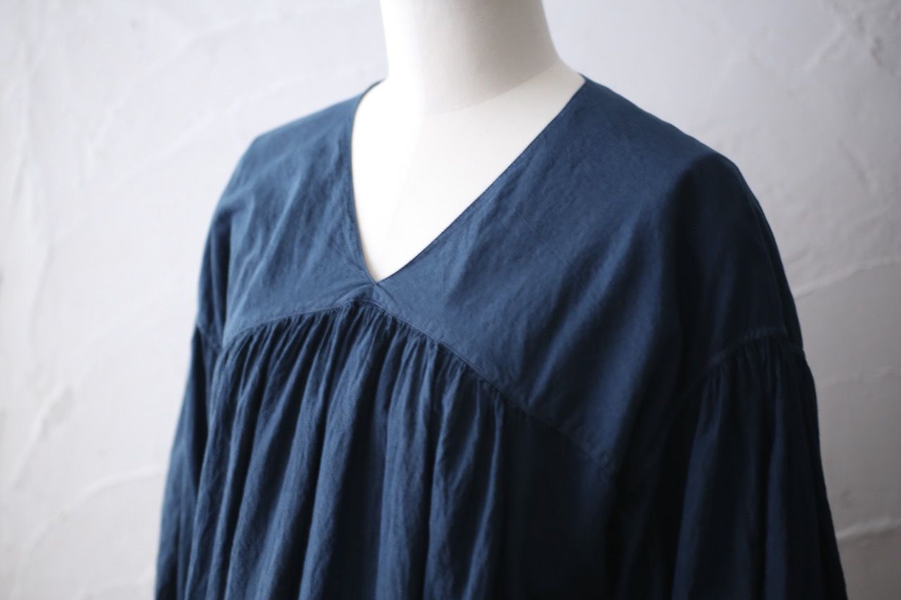 カディコットン カウント100 バルーン袖ブラウス khadi cotton pullover blouse 「藍と墨/Indigo and charcoal」
