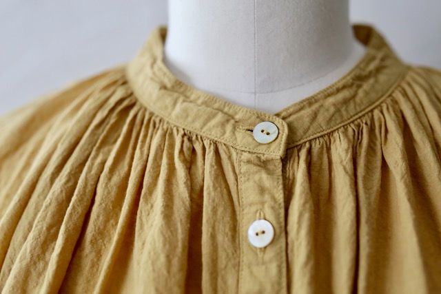 コットンローン バンドカラーブラウス/Cotton lawn blouse「辛子色/Mustard」7/28追加しました！