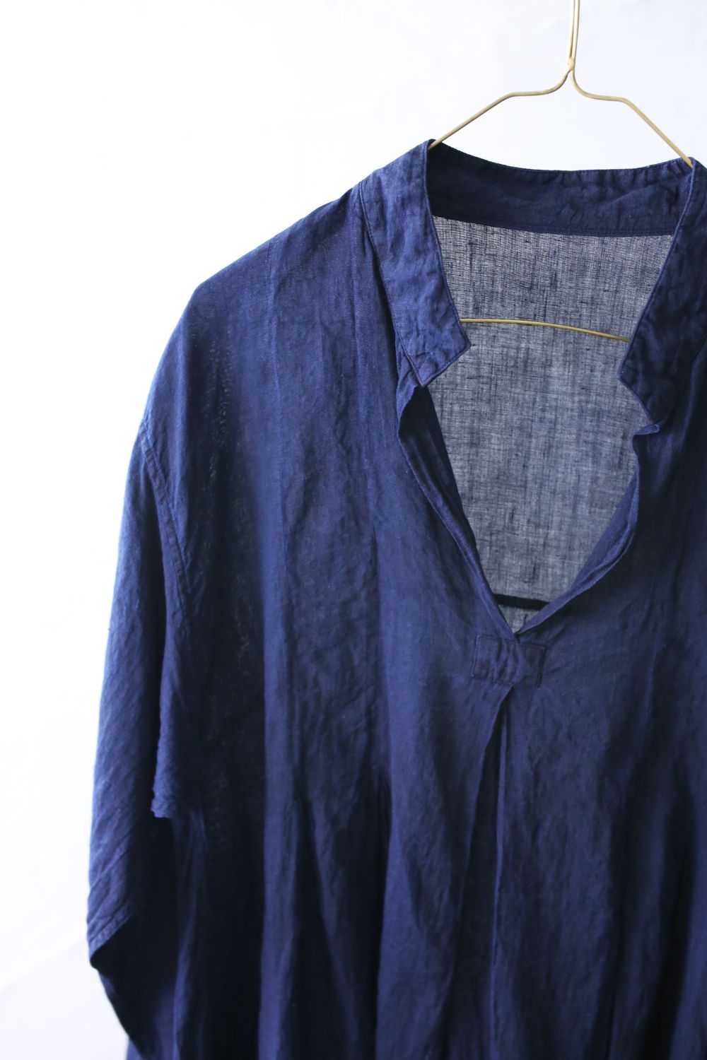 リネン プルオーバーブラウス Linen pull-over blouse「本藍発酵建て 濃紺/Deep Indigo」7/28追加しました！