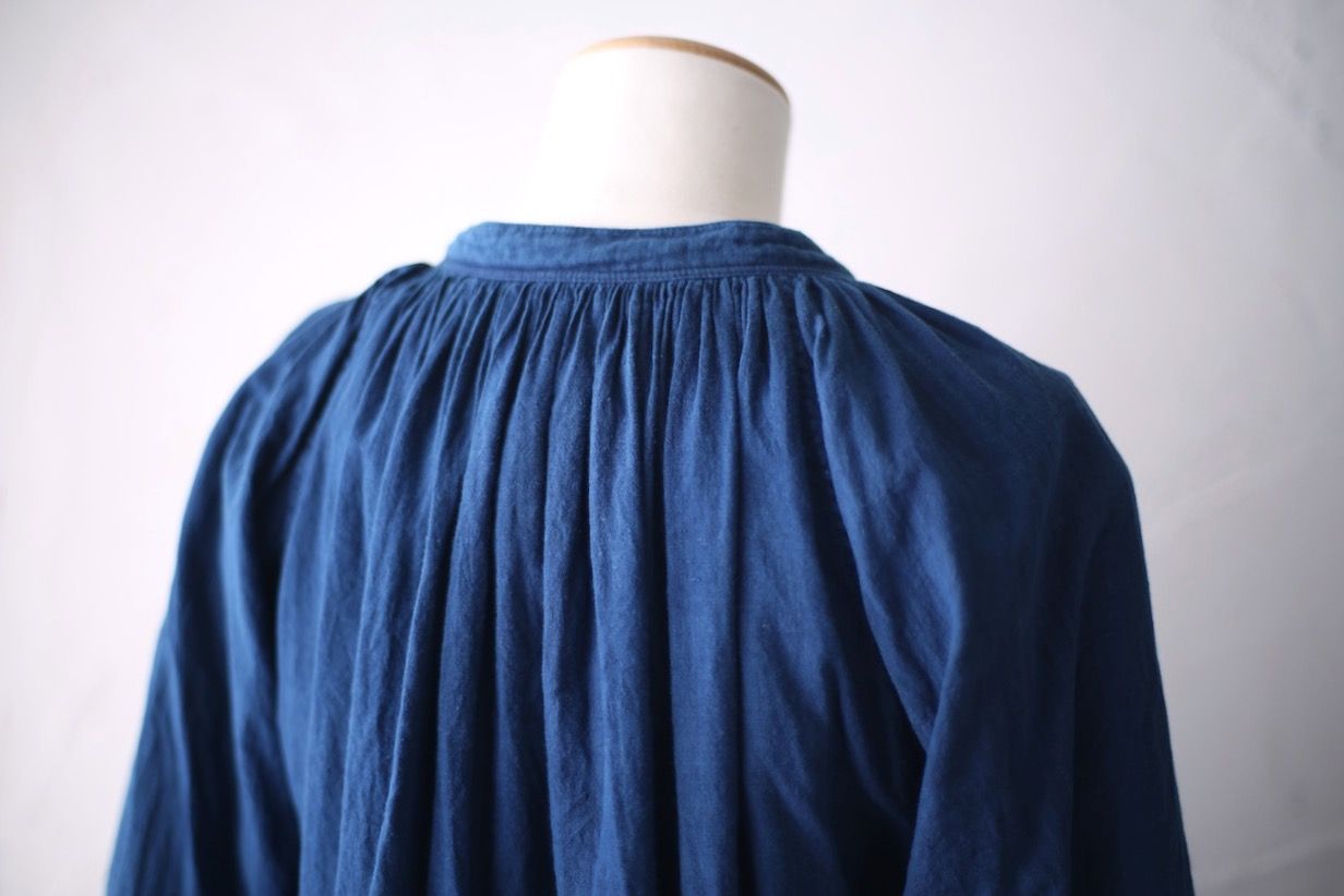 カディコットン ボーのブラウス/Khadi cotton blouse「藍シャンブレー➕藍後染め/Indigo」