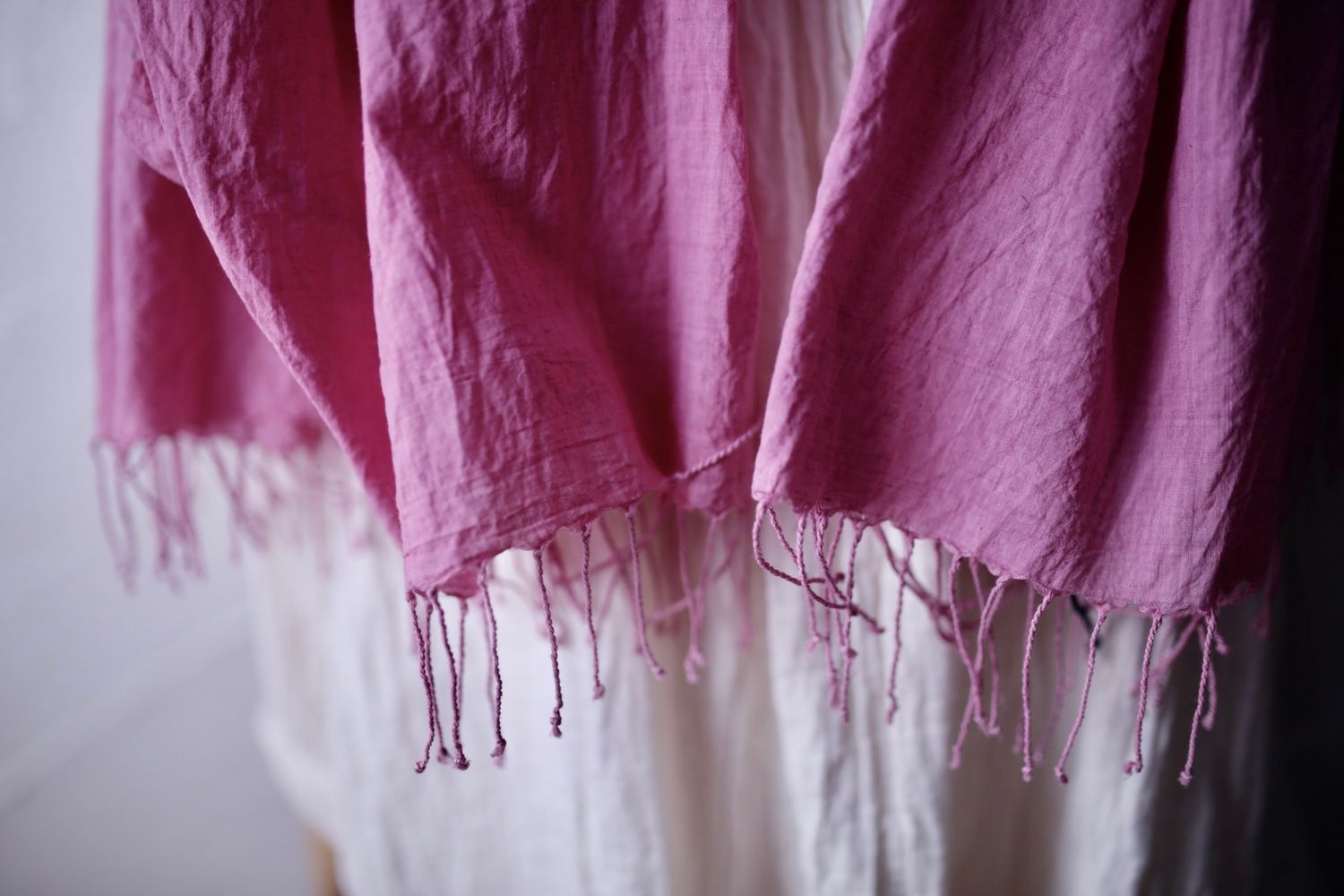 カディコットン 大判ストール  Khadi cotton scarf 「チェリー/Cherry」