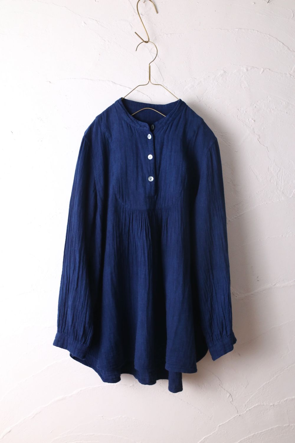 Double Line Color Cotton double gauze blouse Color:Neutral
