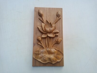 Hiasan dinding kayu, dekorasi dinding kayu,  bunga lotus,  seni ukir jepara.