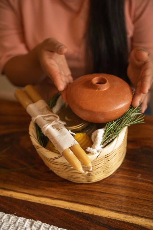 Round Candle Holder