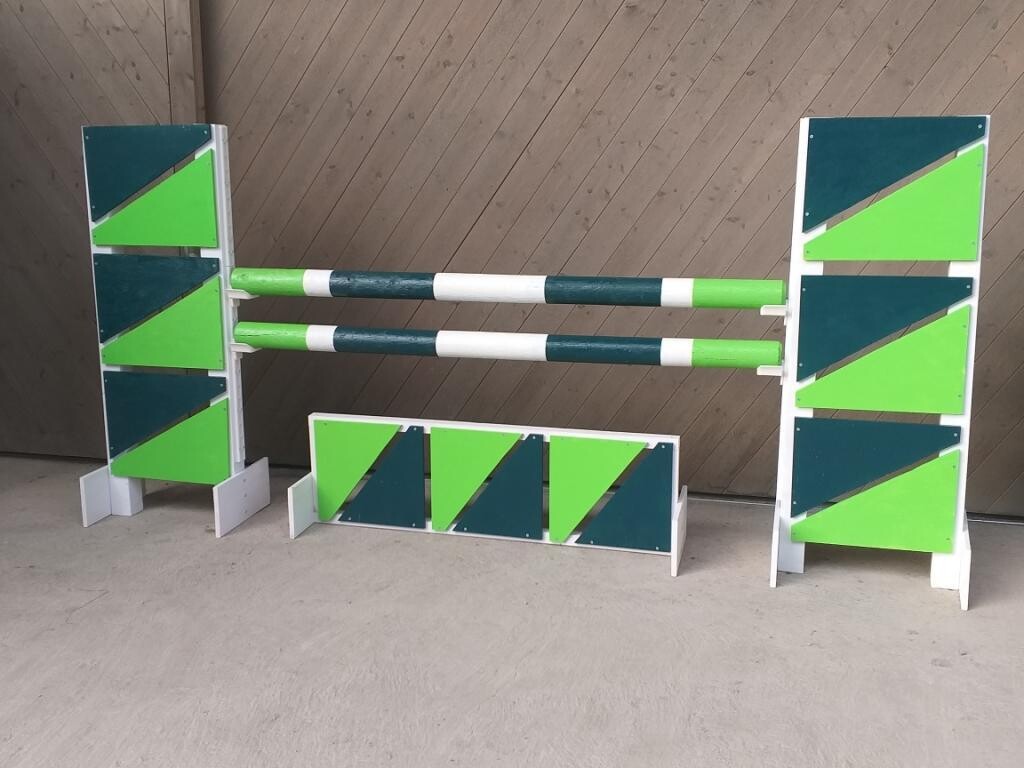 Komplettes Hindernis &quot;Quadrate&quot; mit 2m-Stangen