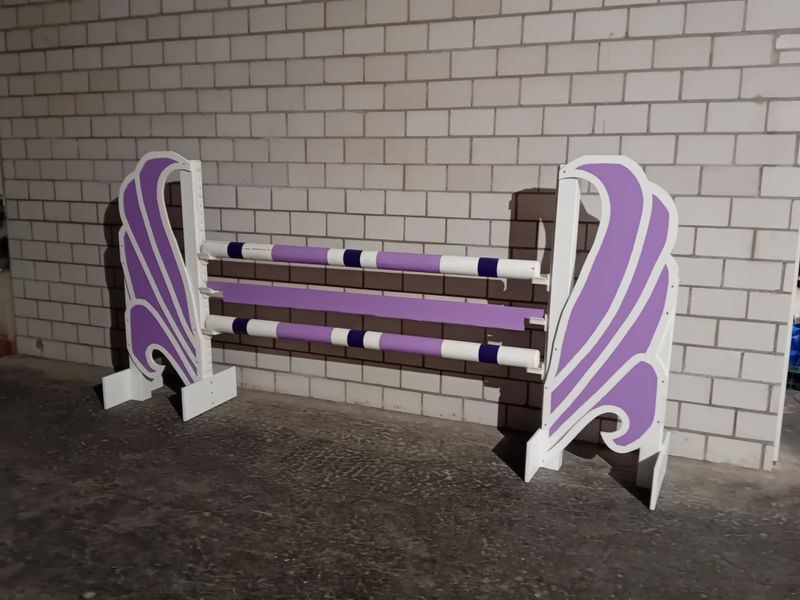 Komplettes Hinderniss Flower mit 2,5m Stangen