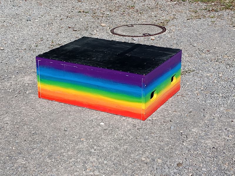 Zirkus-Podest 60x80x30cm div. Farben nach Wunsch