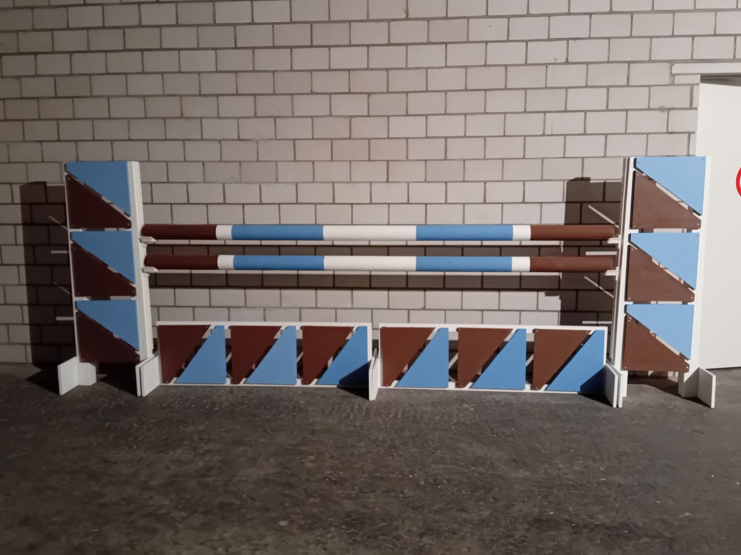 Komplettes Hindernis "Quadrate" mit 3m Stangen