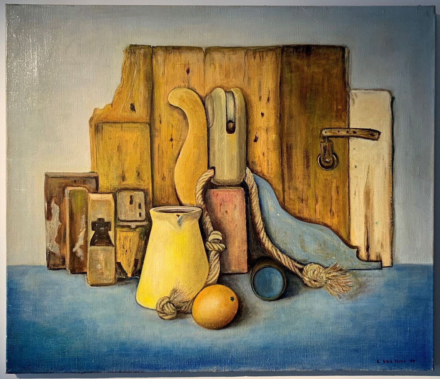 Stilleven met wrakhout, katrol, kan en citroen
Kunstenaar: C. Van Hove.