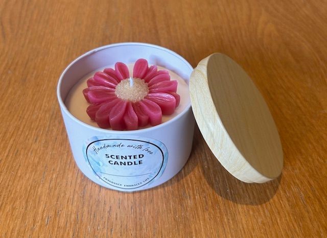 Scented candle flower