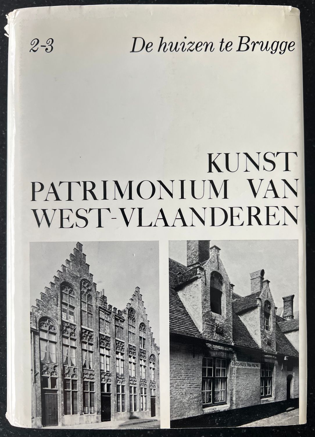 ​Luc Devliegher, De huizen te Brugge. Kunst Patrimonium van West-Vlaanderen 2-3