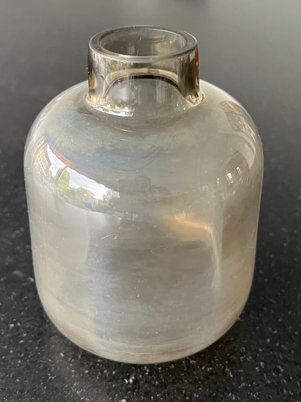 ​Art Deco rook-glazen vaas.