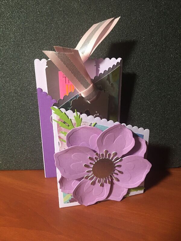Tri Fold Card🌸