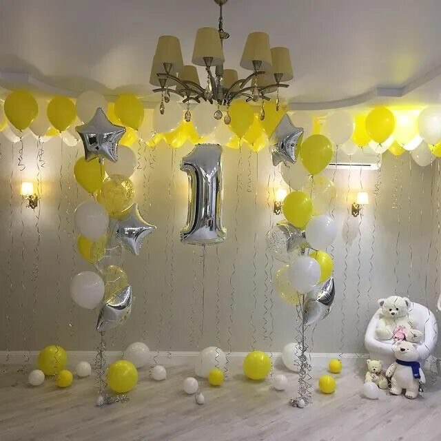 Hotel Room Decor With Balloons #2