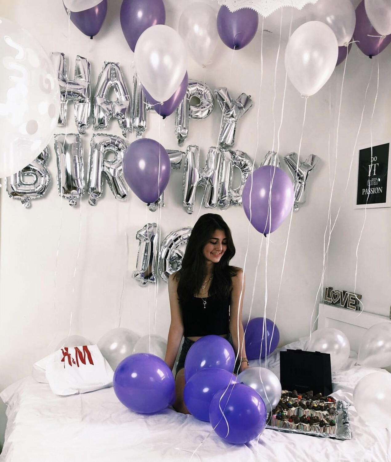 Hotel Room Decor With Balloons #5