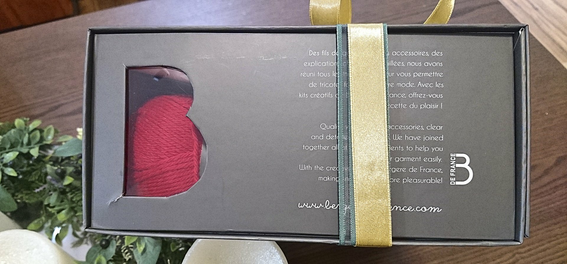 Strickset Weste und Mützchen, Größe 1-6 Monate