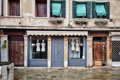 Venezia-Magnet "Schaufenster am Campo Beccarie"
