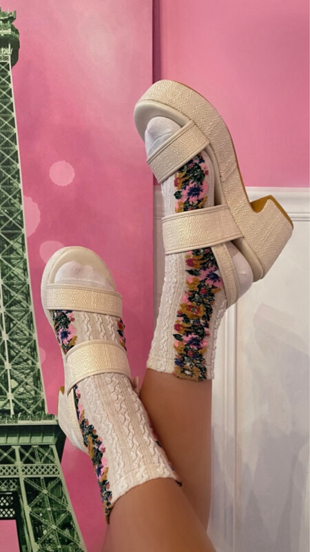 Noble Floral Socks