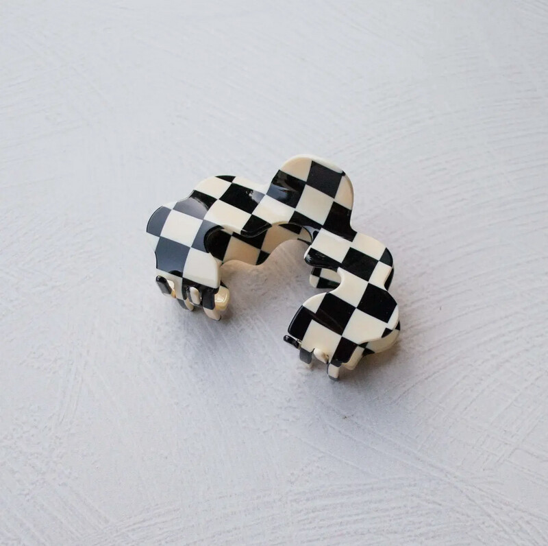 Checkerboard Clip