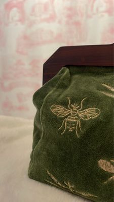 The Bees Knees Clutch