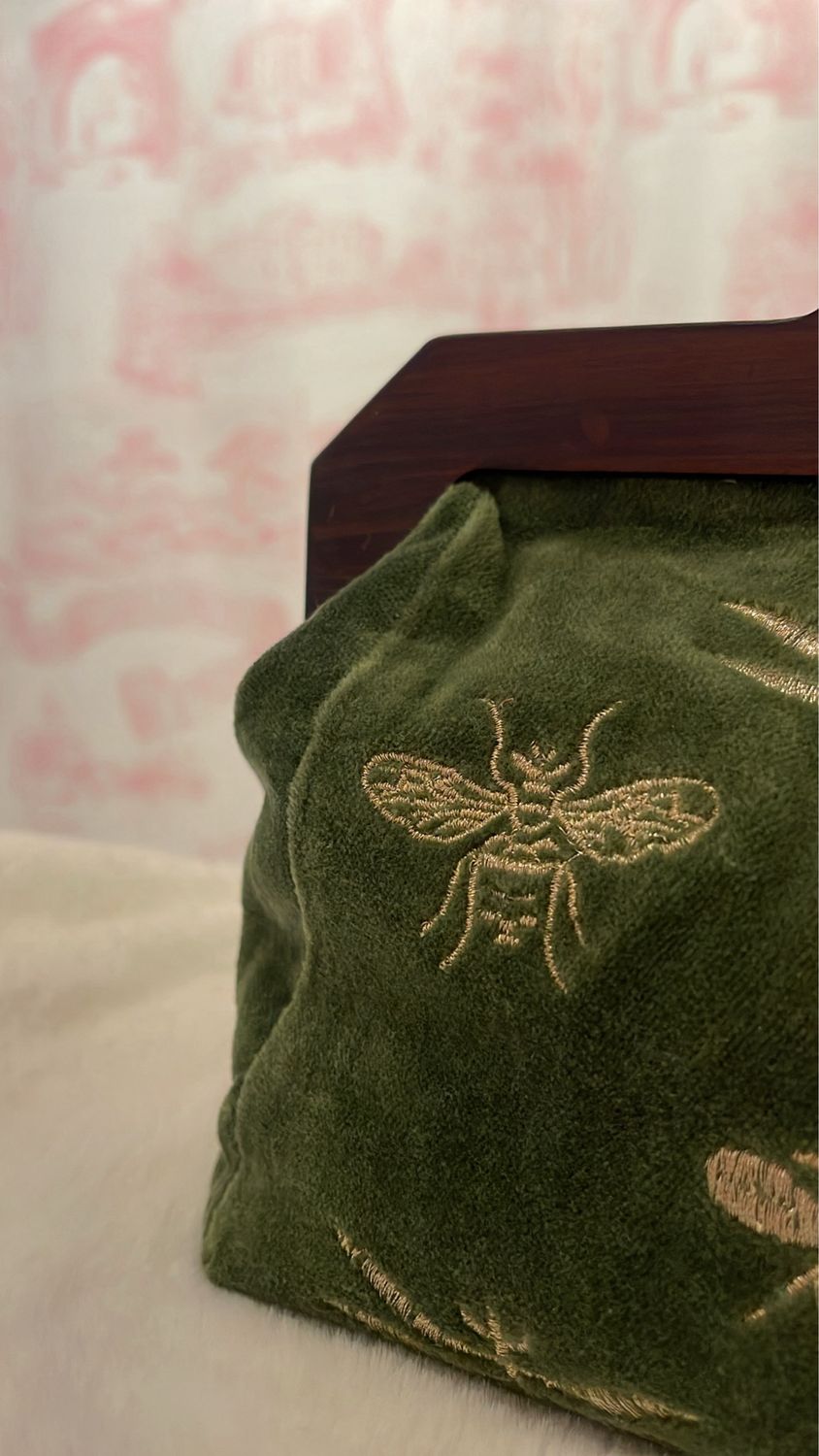 The Bees Knees Clutch