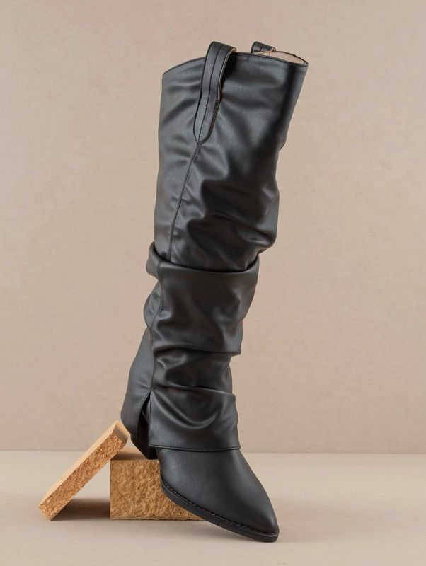 The Thea Boot