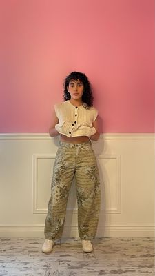 1800s Wallpaper Barrel Pants