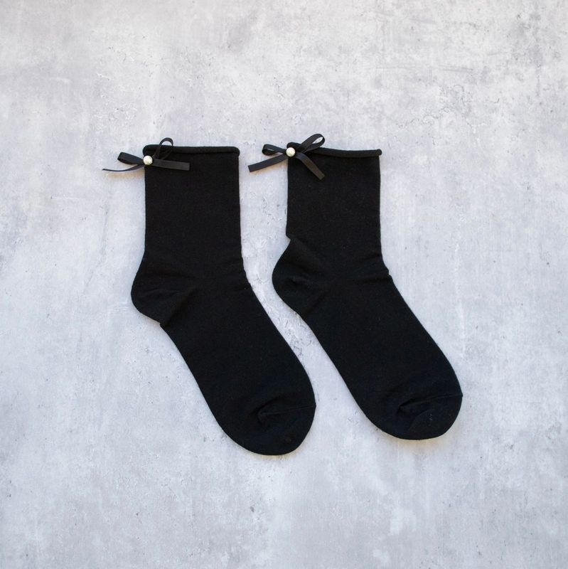 Romantic Pearl Socks