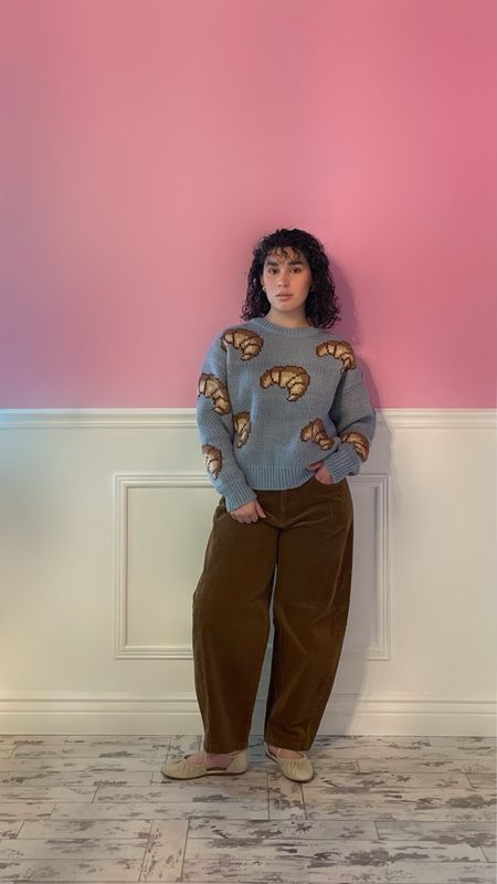 Le Croissant Sweater