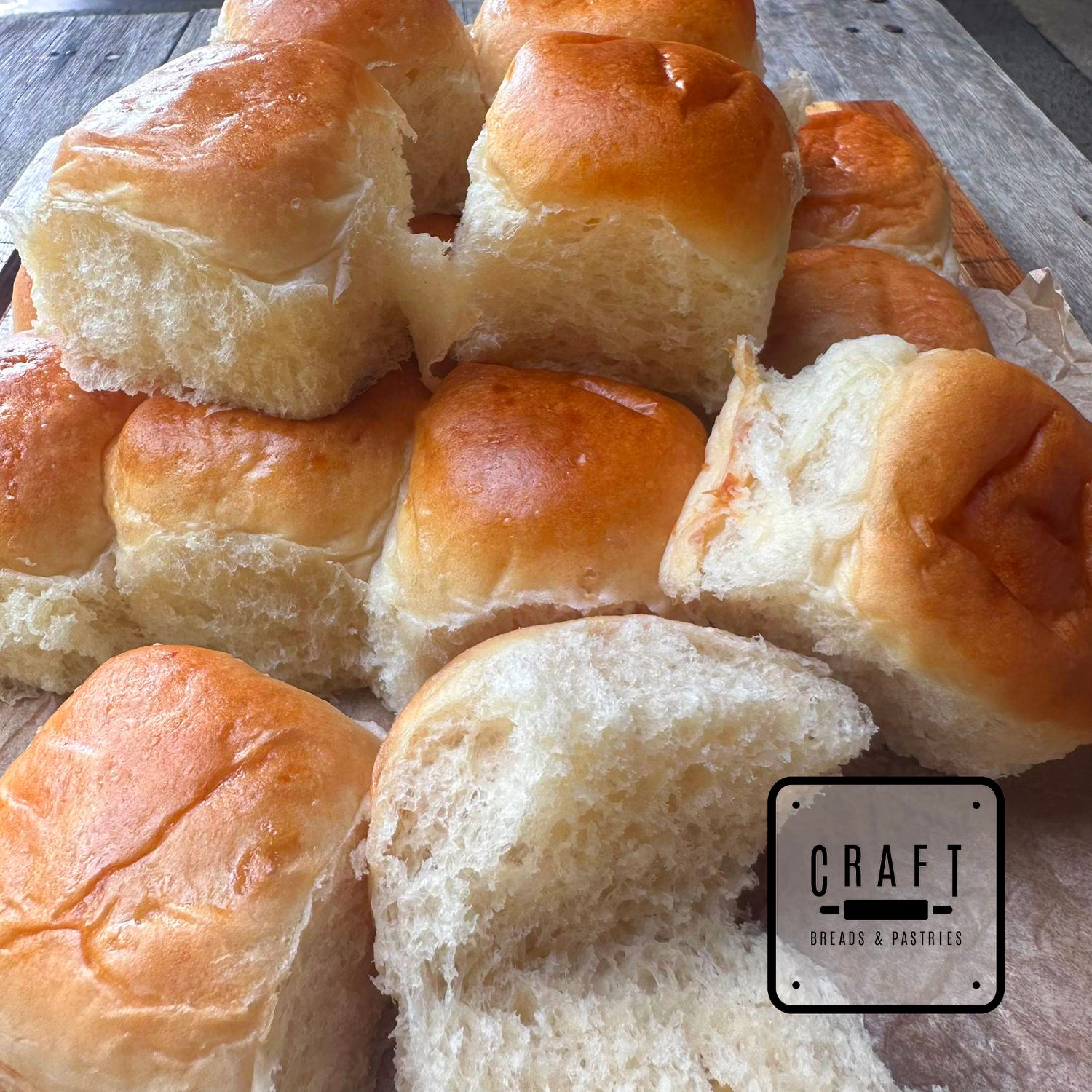 Craft Dinner Rolls