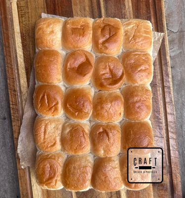 Craft Dinner Rolls