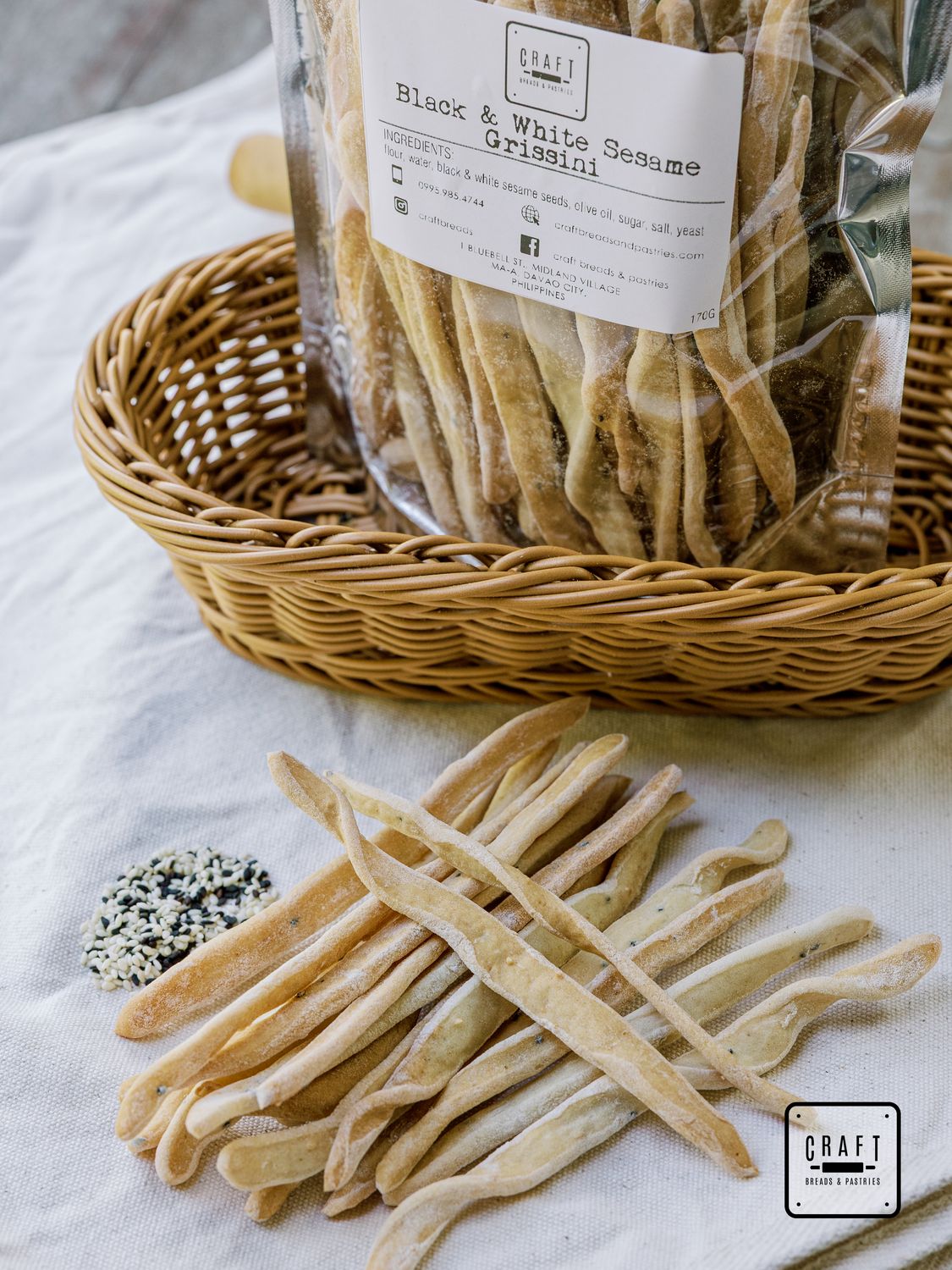 Black &amp; White Sesame Grissini