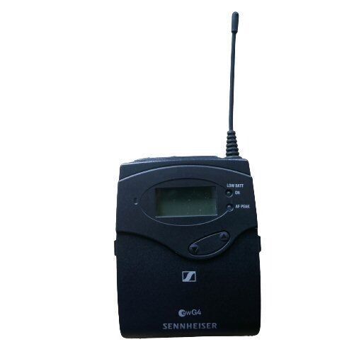 (OBSOLETE) SK 100 G4-E Bodypack Transmitter Sennheiser front view grey black SK 100 G4 wireless bodypack with antenna screen switched off on a white background