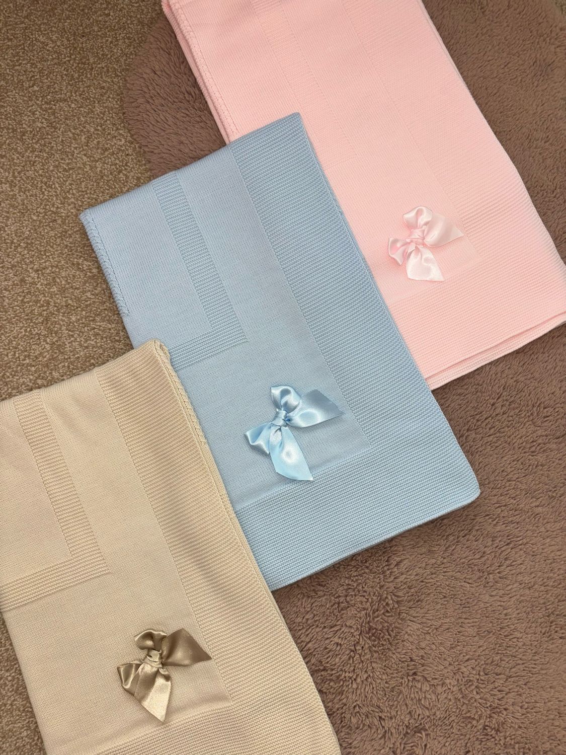 Bow Shawl